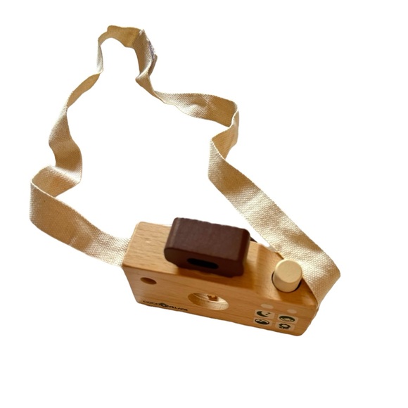 Coco Village Wooden Camera with Bag - Picture 9 of 10